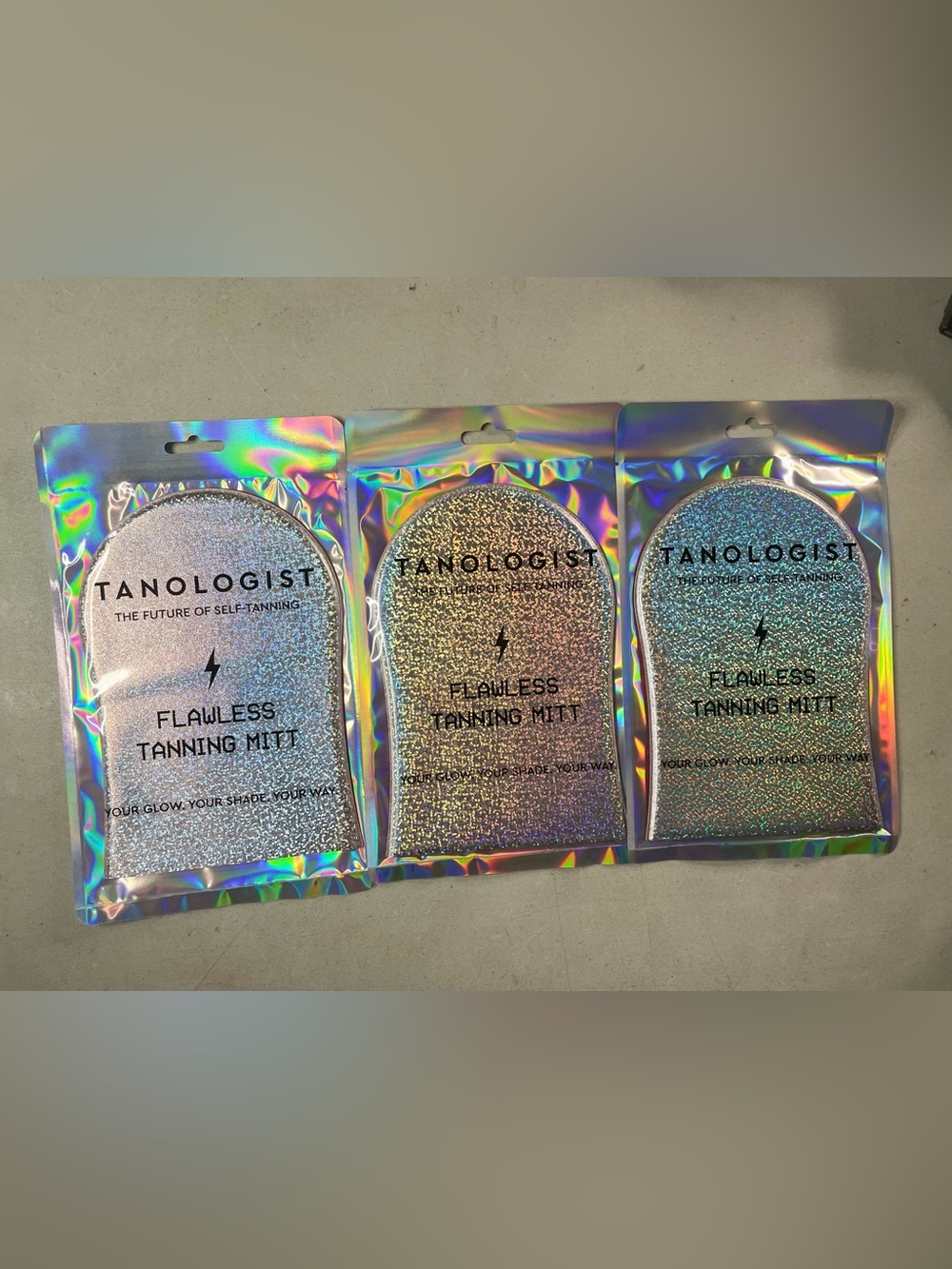 Brand New Unopened Tanologist+Flawless+Tanning+Mitt Set of 3